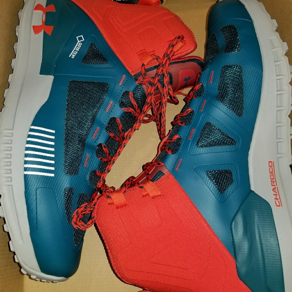 Under Armour Verge 2.0 Mid Gore-Tex Trekking Shoes